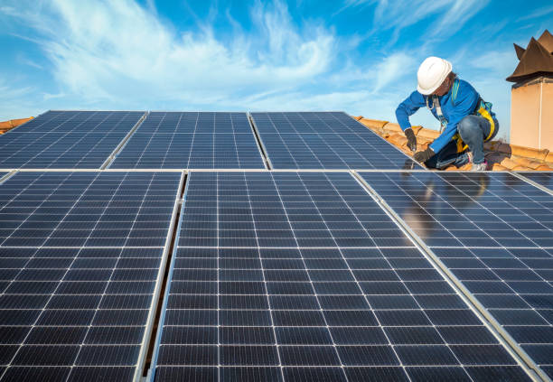 Best Emergency Roof Repair Services  in Frontenac, MO